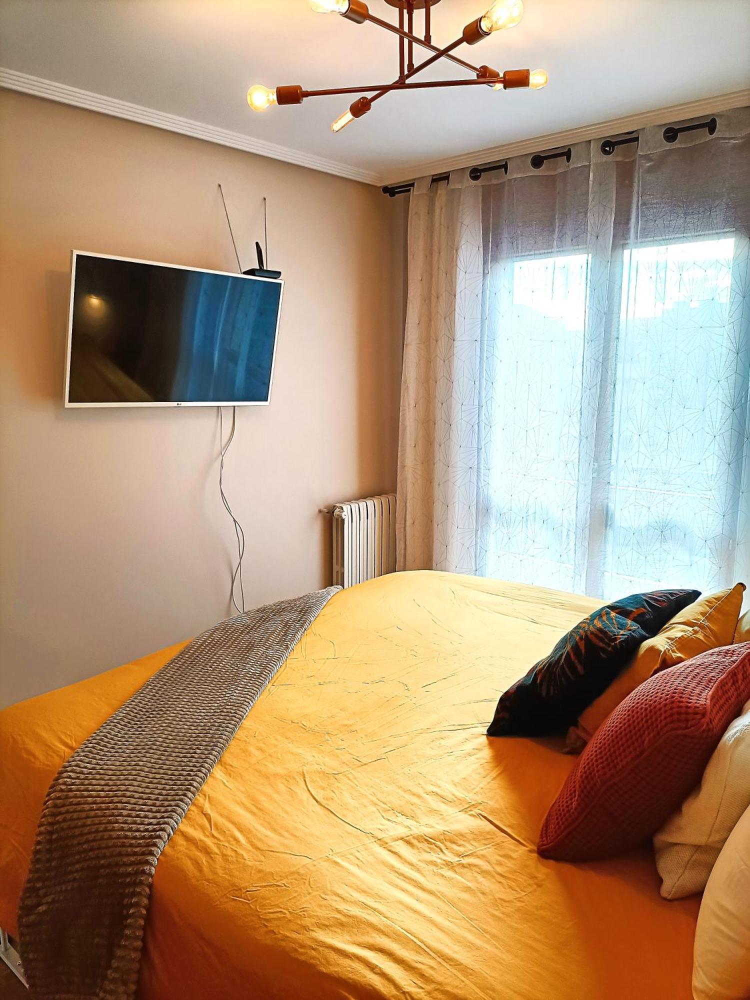 La Eria Ii, Muy Luminoso,Wifi, Garaje,15 A Pie Al Centro Apartman Oviedo Kültér fotó